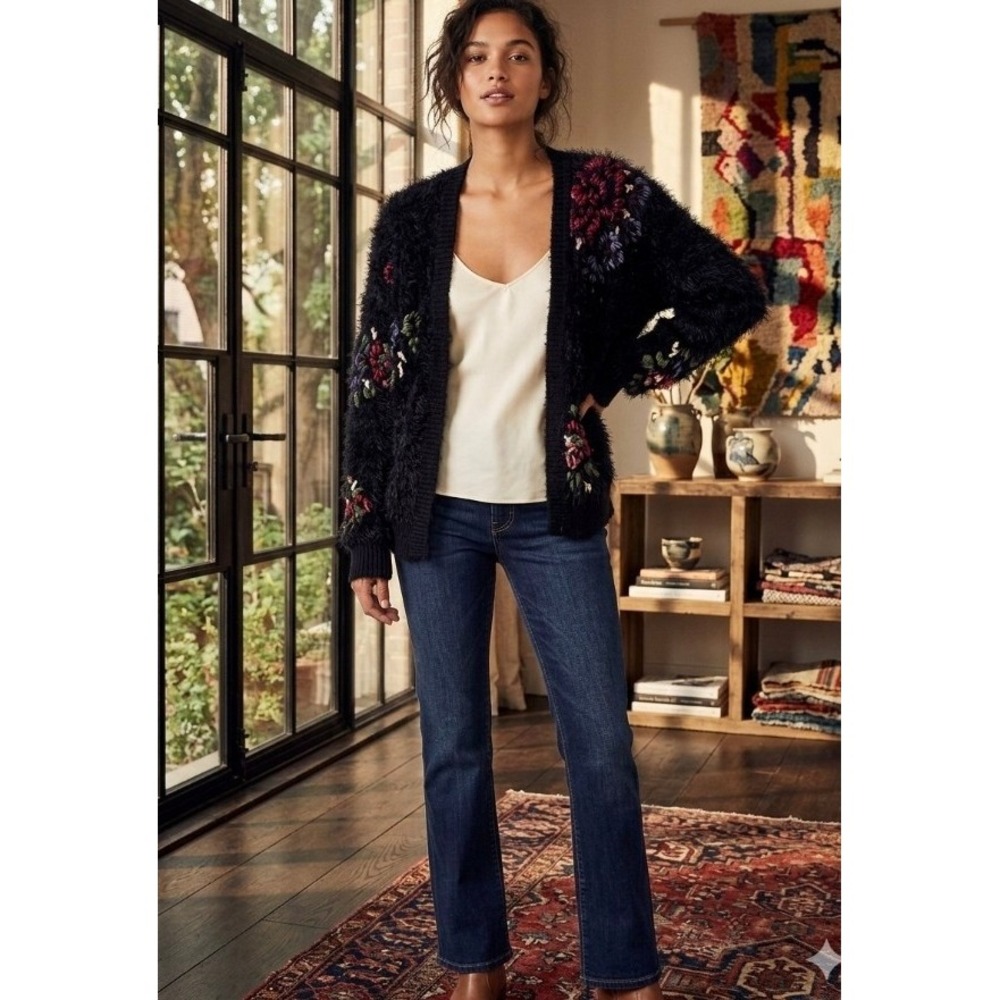 Free People Floral Embroidered Fuzzy Eyelash Wool Blend Cardigan Sweater Black L